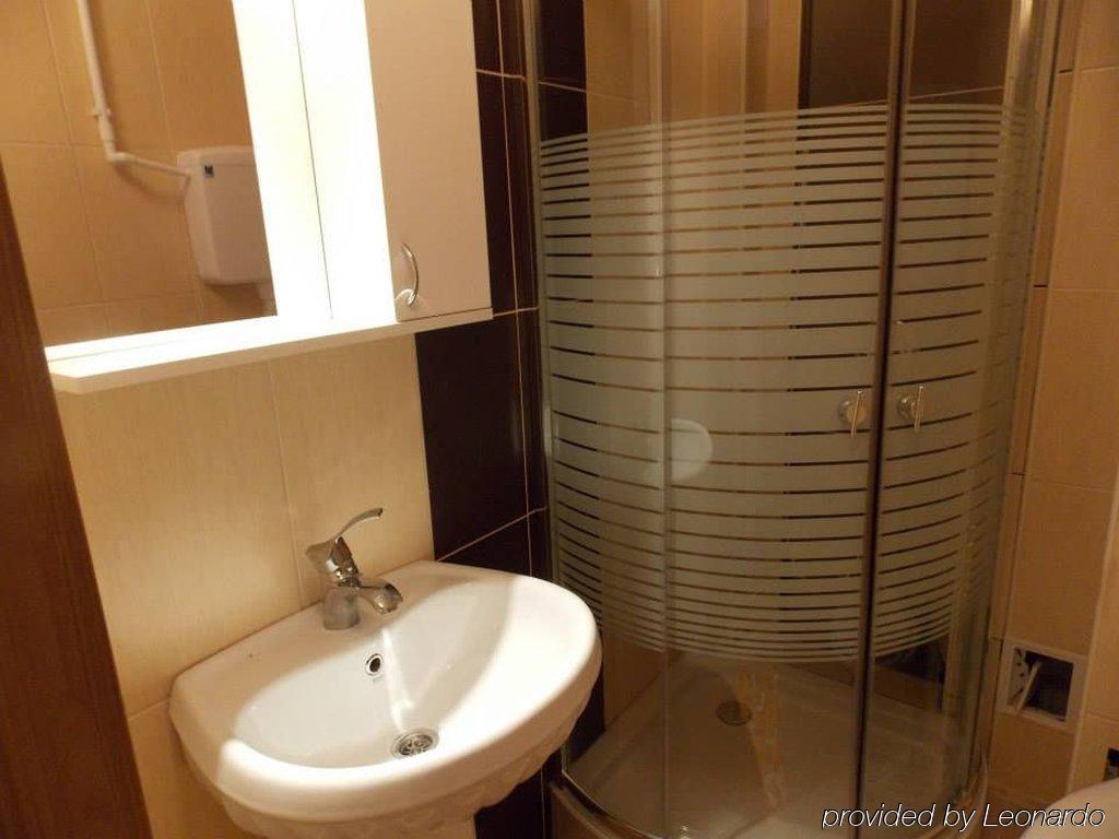 Guesthouse Vila Dnd ニシュカ・バニャ エクステリア 写真