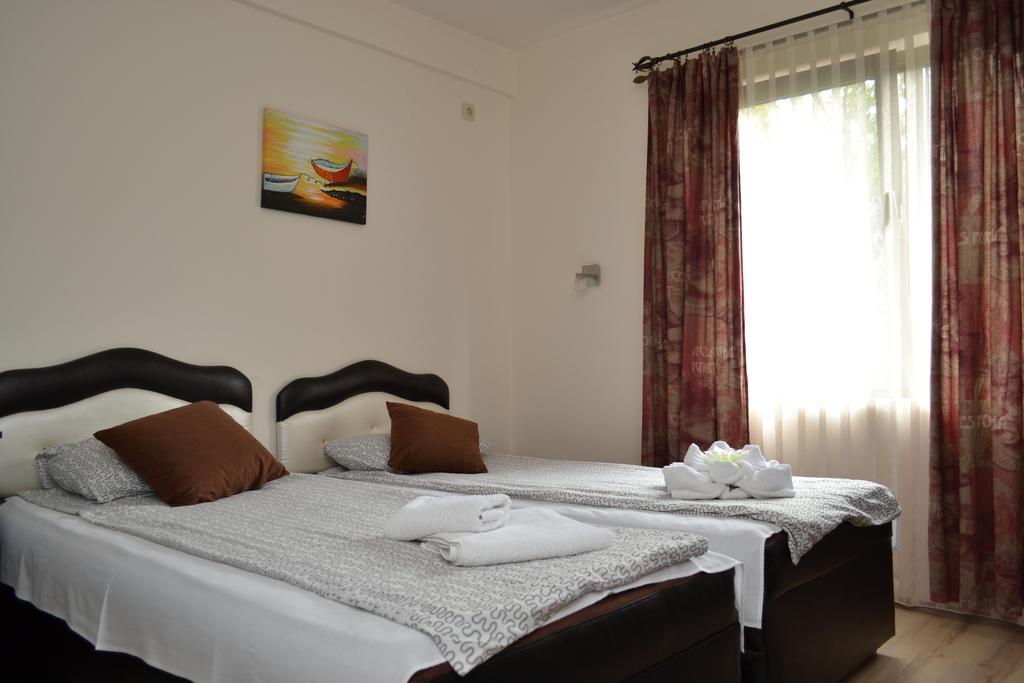 Guesthouse Vila Dnd ニシュカ・バニャ エクステリア 写真